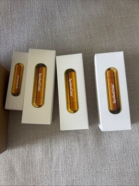 SpoiledChild Golden Hair Treatment Ampoule - White Box